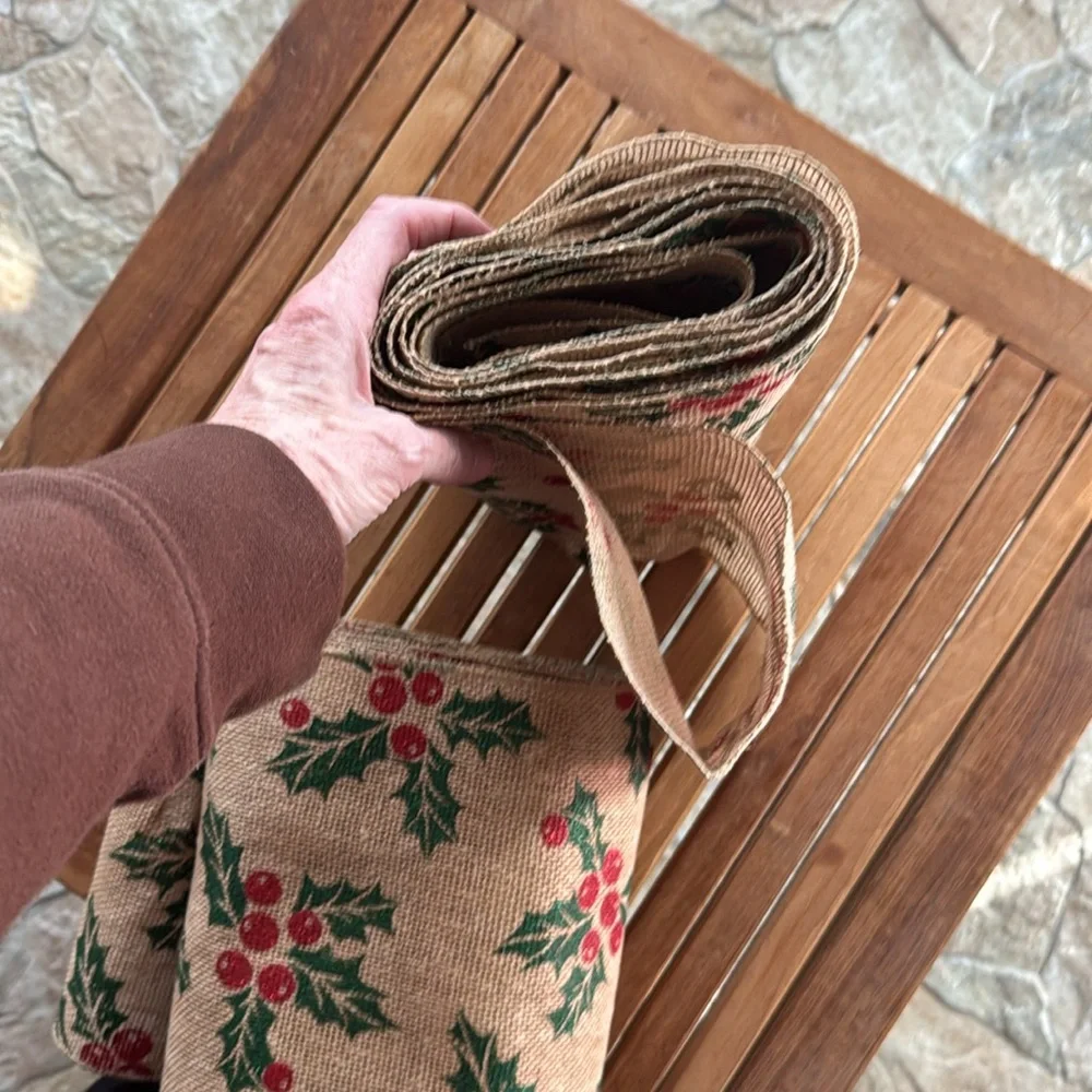 Bundle of Jingle Bell Garland, Holly Burlap Border & Pine Cones